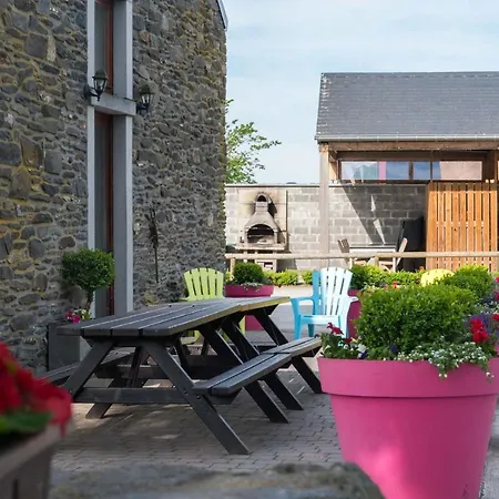 Le Chateau-ferme De Laval : La Grange *