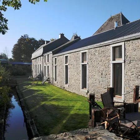 Le Chateau-ferme De Laval : La Grange