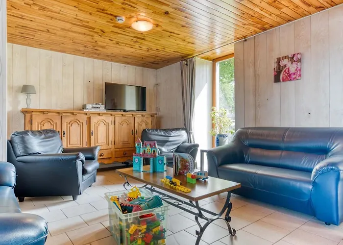 Casa vacanze Le Chateau-ferme De Laval : La Grange *