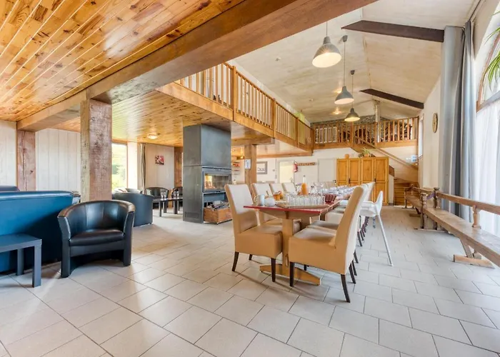 Le Chateau-ferme De Laval : La Grange Sainte-Ode